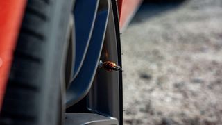 Cum să alegi corect anvelopele de vară pentru autoturismul tău