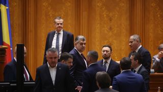 Dezbaterea și votul moțiunii de cenzură &icirc;mpotriva guvernului Ciolacu, la Palatul Parlamentului din București, 28 februarie 2025
