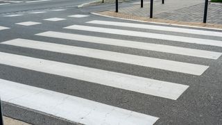 VIDEO Bunică și nepoată, spulberate pe trecerea de pietoni! &Icirc;n ce stare se află cele două?