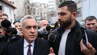 „Veți regreta!” Georgescu s-a supărat chiar pe oamenii care îl susțin. Îi cheamă la luptă și atacă iar CCR: „Nu de like-uri am nevoie”