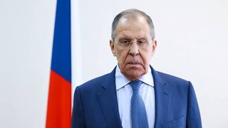 Rusia amenință Europa după ce Macron a promis deschiderea "umbrelei nucleare"