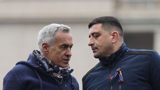 Surse Financial Times: Candidatura lui Călin Georgescu la prezidențiale ar urma să fie respinsă „în ciuda presiunilor din Rusia și SUA”
