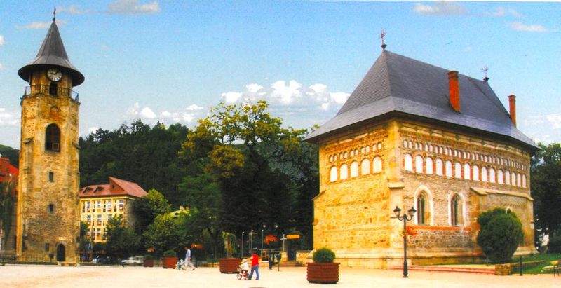 Biserica „Naşterea Sfântului Ioan Botezătorul” din Piatra Neamţ