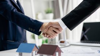 VIDEO Din agenți au devenit influenceri imobiliari