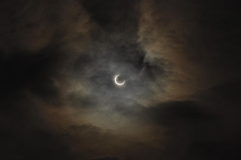 La ce oră începe eclipsa de soare din 29 martie 2025? Va putea fi văzută în județele: Arad, Bihor, Sălaj, Satu Mare, Maramureș și Cluj