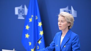 Ursula von der Leyen îi răspunde în forță lui Trump în "războiul taxelor" 