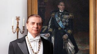 VIDEO Prințul Paul al României ar fi fost arestat în Franța. Este condamnat la trei ani şi patru luni de închisoare cu executare, în dosarul retrocedării ilegale a Fermei regale de la Băneasa