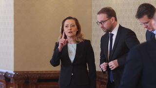 Criză în USR în plină campanie electorală. Elena Lasconi rămâne fără sprijinul partidului