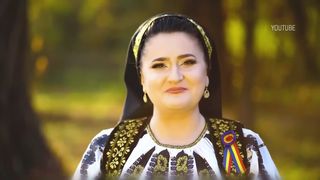 VIDEO „Sunt sigură că a fost alegerea bună”. Cântăreața Alexandra Bleaje și soțul ei sărbătoresc 13 ani de căsnicie pe insule exotice