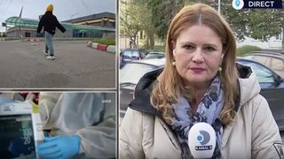 VIDEO Fetiță lovită de o piatră chiar în fața școlii. Copila a ajuns la spital 