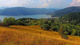 Lacul Izvorul Muntelui - județul Neamț