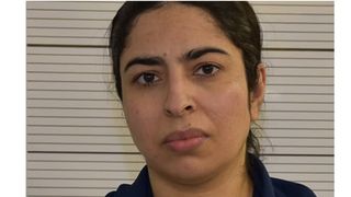 O mamă a vrut să își facă cei patru copii martiri ISIS.  Femeia de 36 de ani a fost prinsă în drum spre Afganistan