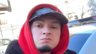 Imagini cutremurătoare cu Rareș, t&acirc;nărul care a murit după supradoză, filmate de Maru. Se vede clar cum i-a procurat substanțe interzise, deși neagă că ar avea o implicare. Prietena lui Rareș rupe tăcerea: "&Icirc;și bătea joc de el"