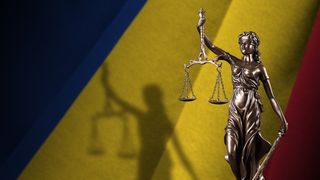 Decizia judecătorului din Ploiești slăbește și mai mult &icirc;ncrederea &icirc;n justiție. Un celebru avocat trage un semnal de alarmă: "Ce &icirc;ncredere să mai aibă omul &icirc;n justiție?"