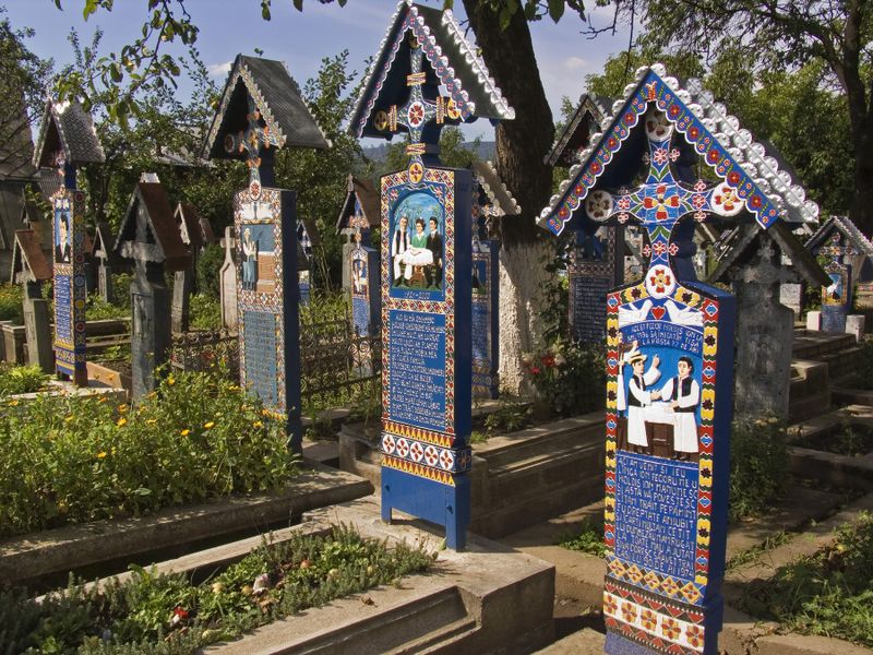 Cimitirul Vesel - Maramureș