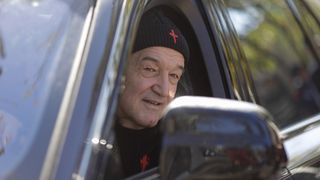VIDEO Gigi Becali a rămas fără permis de conducere