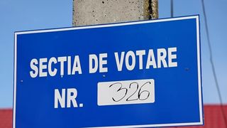 Democrația strălucește la Ivești