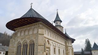 Cele mai frumoase mănăstiri din Nordul Moldovei