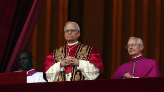 VIDEO Papa Leon al XIV-lea ține prima slujbă în Capela Sixtină. Ce semnificație are numele ales de primul papă american din istorie