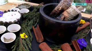 VIDEO „Sunt foarte multe ritualuri de purificare”. Maraton de experiențe senzoriale