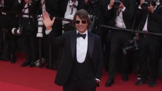 VIDEO Tom Cruise, apariție de senzație la Cannes