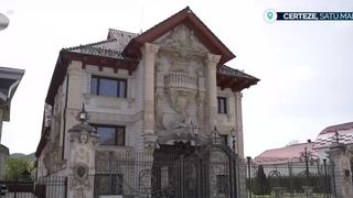 VIDEO &bdquo;Toți sunt duși &icirc;n țări străine&rdquo;. Satul caselor făurite de departe