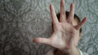 VIDEO &bdquo;Am rămas șocat&rdquo;. Orori &icirc;n centrul de &icirc;ngrijire: copii bătuți și umiliți