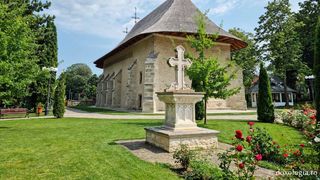 Mănăstirea Bogdana