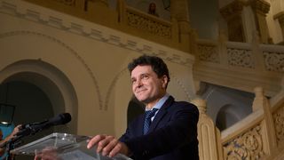 VIDEO Cum va arăta ziua &icirc;n care Nicușor Dan devine președinte? Vor fi două ceremonii