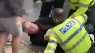 Momente de teroare pe străzile din Liverpool