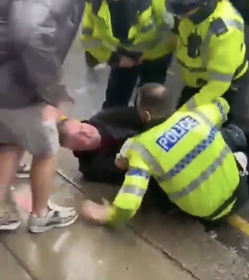 Momente de teroare pe străzile din Liverpool