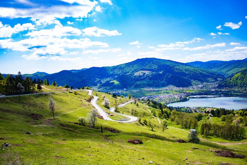 Weekend prelungit în Neamț: Traseu turistic pentru 3 zile