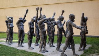 Tot ce trebuie să știi despre Memorialul Durerii din Maramureș