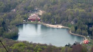 Dacă ajungi &icirc;n Maramureș trebuie să vizitezi și Lacul Mogoșa. Iată de ce!
