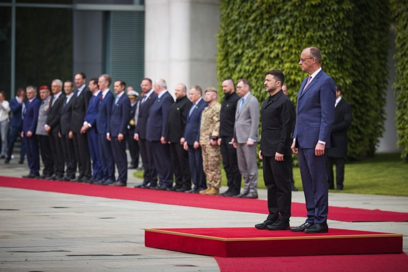 Zelenski, primit la Berlin de cancelarul Germaniei