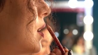 VIDEO C&acirc;t cheltuie rom&acirc;ncele lunar pentru &icirc;ngrijirea personală