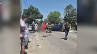 VIDEO Mașină catapultată, copil de 11 ani mort