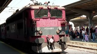 VIDEO CFR Călători, &icirc;n pragul dezastrului. Angajații se pregătesc de grevă generală