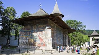 Mănăstirea Voroneț - județul Suceava