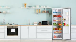 Cum îți păstrezi alimentele proaspete mai mult timp – tehnologii inovatoare pentru acasă 