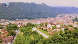 VIDEO &bdquo;&Icirc;mi place foarte mult, am mai fost cu el&rdquo;.  Refugiu de vară cu autobuzul etajat