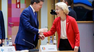 Nicuşor Dan ia parte la reuniunea Consiliului European. Președintele, față în față cu Ursula von der Leyen