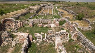 S&acirc;mbătă, de la ora 14:45, la &ldquo;ROventura&rdquo;: Riviera Rom&acirc;nească, &icirc;ntre istorie vie, sate de poveste și plaje sălbatice
