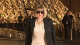 VIDEO Anna Wintour se retrage de la conducerea &bdquo;Vogue&rdquo;