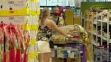VIDEO Promoțiile din magazine,  o mașină a timpului care nu mai ține pasul cu inflația: &rdquo;Noi suntem cei care pierdem&rdquo;