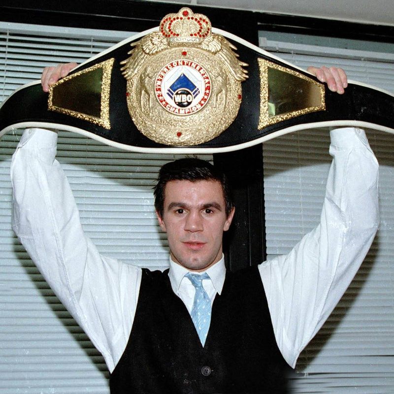 Mihai Leu, campionul care a scris istorie în sportul românesc, omagiat de Nicușor Dan