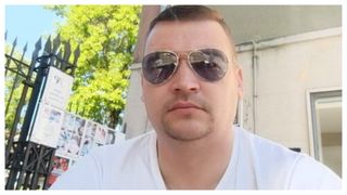 Familie parcă blestemată! Toți cei trei copii au murit pe rând, la câțiva ani distanță! Ultimul, pompier, s-a stins chiar sub ochii mamei, după ce medicii l-au trimis acasă