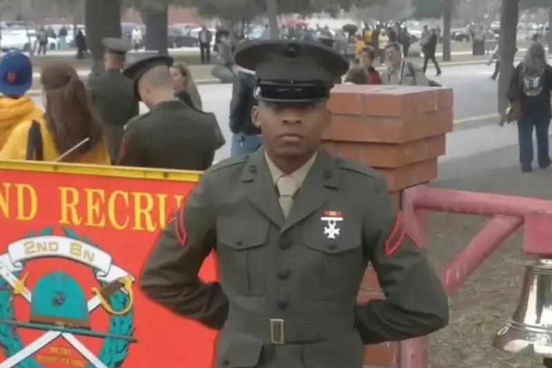 Anthony Sanders, ucis cu sânge rece în parcare