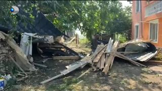 VIDEO Prăpăd după furtunile violente! Zeci de mașini, avariate de copacii căzuți