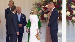 VIDEO Macron și Charles, în caleașca regală